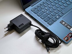 65-watt voeding