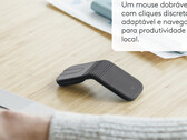 De Logitech Mobi Fold in een van de drie lanceringskleuren.