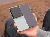De OnePlus Open wordt naar verwachting later deze maand gelanceerd. (Afbeelding bron: Unbox Therapy)