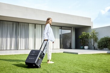 De Bluetti Elite 400 heeft een intrekbare telescoopsteel en soepel rollende wielen (Afbeelding bron: Bluetti)