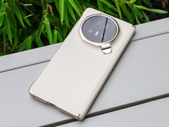 Honor Magic V5 (Afbeelding bron: Daniel Schmidt)