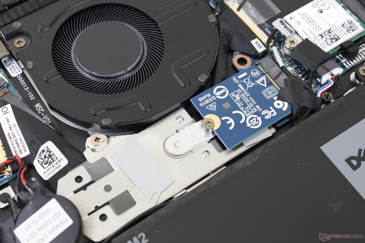 Onze unit wordt geleverd met een M.2 2230 NVMe SSD. Het systeem kan tot één M.2 2280 PCIe x4 schijf ondersteunen zonder secundaire opties