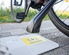 De Compact Tiler draadloze e-bike lader (foto) van Tiler was te zien op Eurobike 2025. (Afbeelding bron: Tiler)