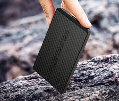 De Core Power Bank S is bijna net zo dun als de Apple iPhone Air.