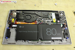 De 14-inch, 16-inch en 17-inch LG Grams worden ook geleverd met de 80-Wh batterij.