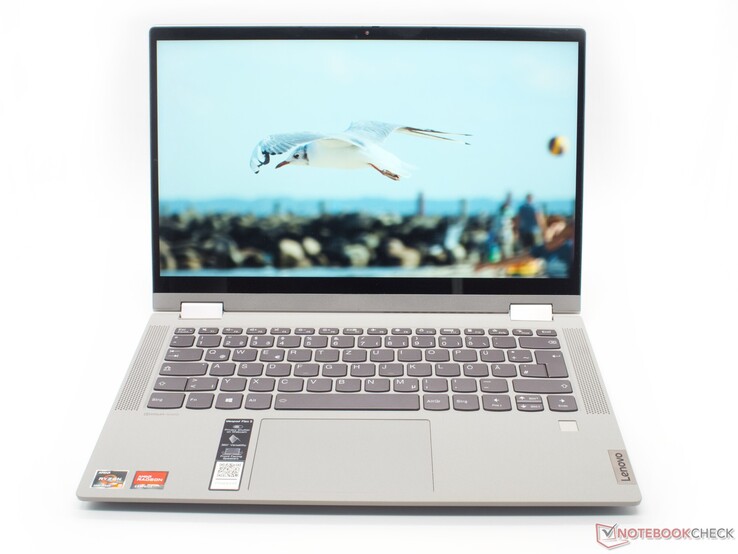 De IdeaPad Flex 5 onderscheidt zich niet veel in laptop-modus.