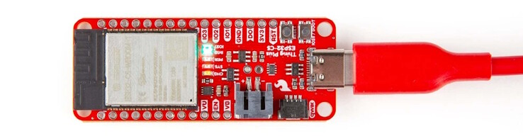 Een adresseerbare RGB-LED is beschikbaar