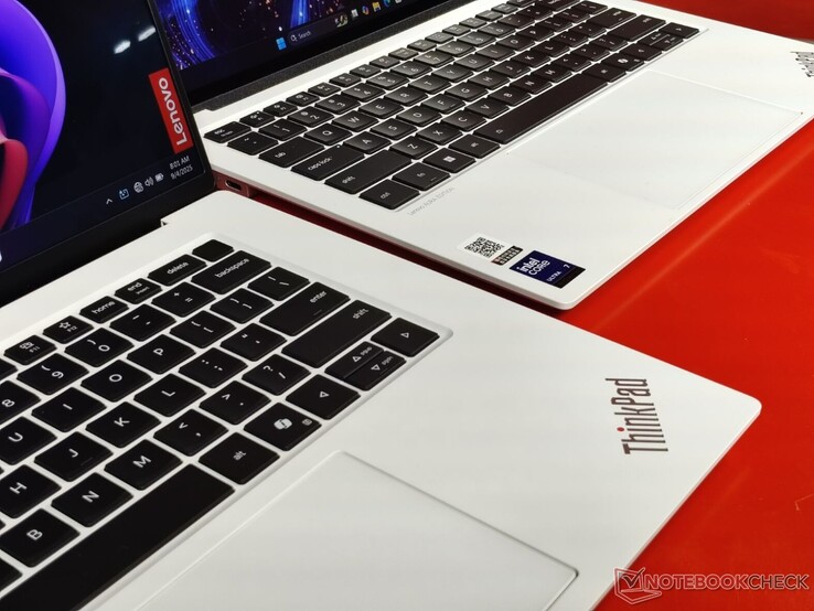 ThinkPad X9 Aura Editie Glaciaal Wit 2