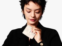 De Mix Flip 2 begint bij $999 op Giztop. Afgebeeld: een promotionele afbeelding van de opvouwbare telefoon. (Afbeeldingsbron: Xiaomi)