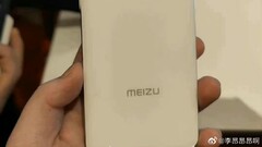 De &quot;Meizu 20 Pro&quot; in het wild. (Bron: Leon Angang via Weibo)