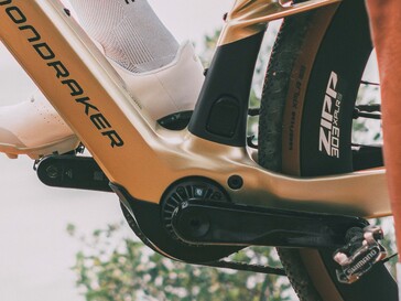 Mondraker maakt gebruik van een motor met middenaandrijving