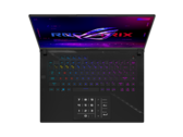 Het trackpad van de ASUS ROG Strix SCAR 16 doet dienst als numeriek toetsenblok. (Bron: ASUS)