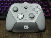 De GameSir GT7 Pro is een controller met veel mogelijkheden die geen gat in uw zak brandt (bron: Notebookcheck)