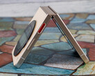 Flip 5G: Opvouwbare smartphone nu verkrijgbaar met korting. (Afbeelding: Notebookcheck)