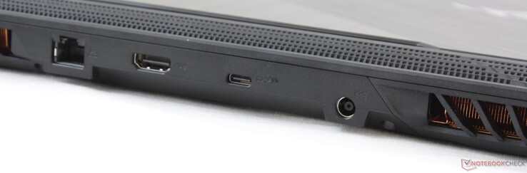 Achter: Gigabit RJ-45, HDMI 2.0, USB 3.1 Gen 2 Type-C met DisplayPort 1.4, AC-voeding