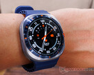 2025 Galaxy Watch Ultra (afbeelding) heeft 64 GB opslagruimte (Afbeelding bron: Notebookcheck)