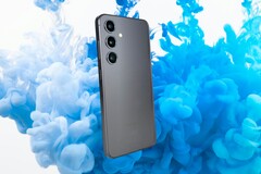 Samsung bracht de Galaxy S24-serie uit op 31 januari 2024. (Bron: Notebookcheck, Pawel Czerwinski op Unsplash, bewerkt)