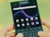 De Titan 2 is een BlackBerry-lookalike en kan nu worden gekocht op Kickstarter (Afbeelding bron: Unihertz)