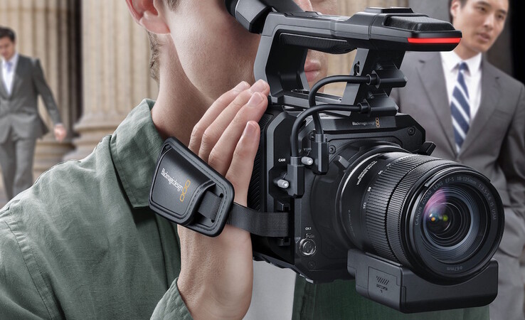 De PYXIS 12K digitale camera kan worden opgetuigd als camcorder met 5G livestreaming naar Facebook, X en YouTube. (Afbeeldingsbron: Blackmagic)