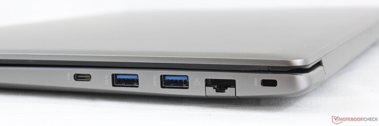 Rechts: USB-C met DisplayPort-ondersteuning, 2x USB-A 3.1, Gigabit Ethernet, Kensington Lock