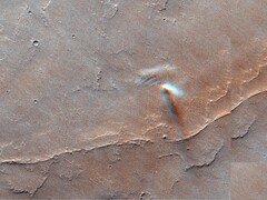 Een stofduivel gefotografeerd op Mars (Beeldbron: ESA, TGO en CaSSIS; bijgesneden)
