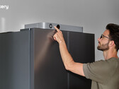 De Jackery FridgeGuard is voorzien van een klein LCD-scherm