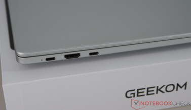 Geekom GeekBook M16 – Aansluitingen aan de linkerkant