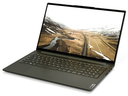 De Lenovo Yoga Creator 7 15IMH05 (82DS000VGE), testeenheid geleverd door cyberport