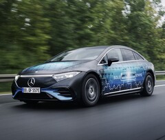 De elektrische Mercedes EQB voltooide een testrit van 750 mijl op één lading (Afbeelding bron: Mercedes Benz)