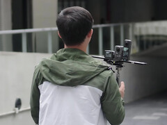 DJI plant mogelijk een drietal zomerreleases, waaronder de Osmo 360 waarover al lang wordt gesproken en die hier in het midden wordt afgebeeld. (Afbeeldingsbron: via Igor Bogdanov)