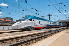 De NextGen Acela met een motorwagen en een vierde draaistel in de Jacobs-variant. (Afbeeldingsbron: Amtrak)