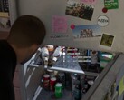 Jason zoekt iets te drinken in de koelkast in GTA 6.