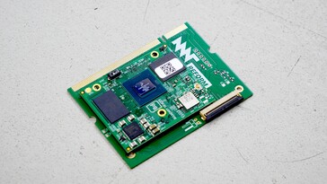 De module met SoC en RAM kan worden vervangen.