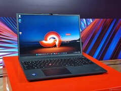 Lenovo ThinkPad P16v Gen 3 (bron: Benjamin Herzig)