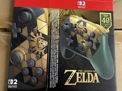 Switch 2 Pro-controller met Zelda-thema.