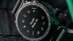 Garmin heeft met het AMOLED-model een vijfde SKU toegevoegd aan de Tactix 7-serie. (Afbeelding bron: Garmin)