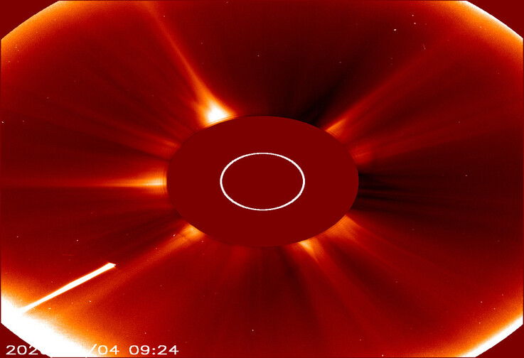 Een afbeelding van komeet C/2026 A1 (MAPS) op weg naar de zon.