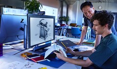 HP's nieuwste externe monitor heeft Thunderbolt 4-poorten en een IPS Black Panel. (Afbeelding bron: HP)