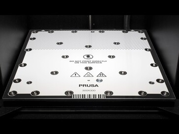 Het verbeterde hittebed in de Core One L. (Afbeelding bron: Prusa)