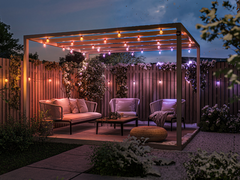 Philips Hue breidt zijn Festavia-assortiment verlichting uit, waaronder de hier afgebeelde bolvormige lichtslingers voor buiten.