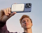 De Magnetic Power Banks van UGREEN hebben een siliconen omhulsel zodat ze gemakkelijker vast te houden zijn. (Afbeeldingsbron: UGREEN)