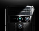 De Vertu Agent Q heeft leer op de achterkant (Afbeelding bron: MT Today)