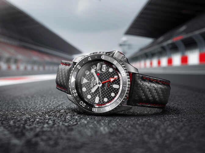 csm_Seiko-5-Sports-x-Supercars