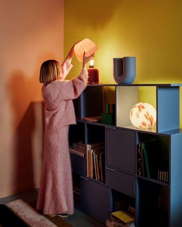 De Kulglass Bluetooth luidsprekerlamp is ontworpen door Tekla Evelina Severin (Teklan). (Afbeeldingsbron: IKEA)