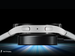 De Samsung Galaxy Watch5 kan volgens de geruchten in 30 minuten tot 45% snelladen. (Afbeelding bron: SnoopyTech via Twitter)