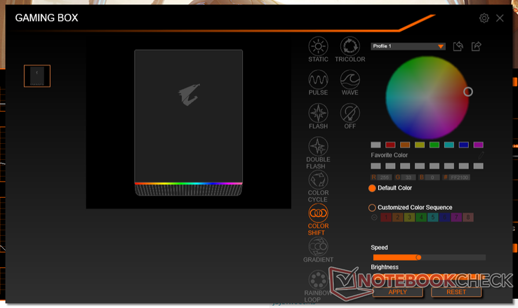 RGB Fusion 2.0 maakt het mogelijk de kleuren van de lichtbalk aan te passen