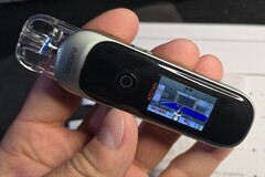 DOOM draait op het kleine display van een vape (Afbeeldingsbron: atc1441 op GitHub)