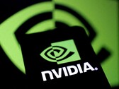 De update breidt ook de ondersteuning voor DLSS Override uit naar 13 extra games. (Afbeeldingsbron: Nvidia officieel)