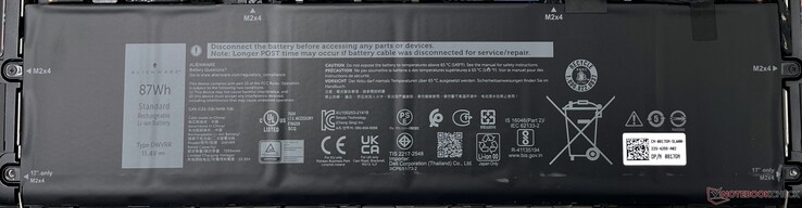 De Alienware x15 R2 heeft net als zijn voorganger een 87 WHr batterij