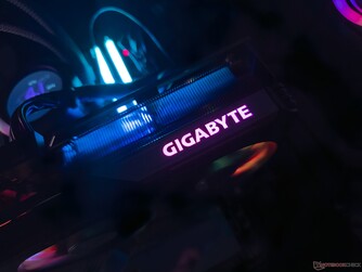 Gigabyte RGB-logo op de bovenkant